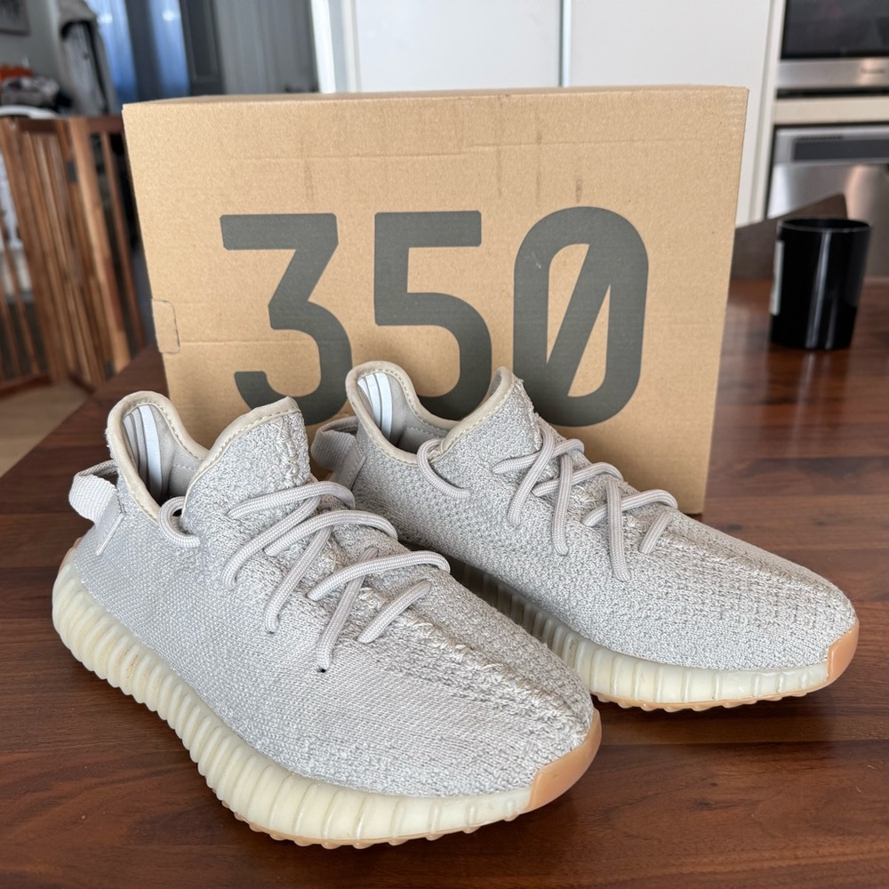 Kids Yeezy Boost 350 V2